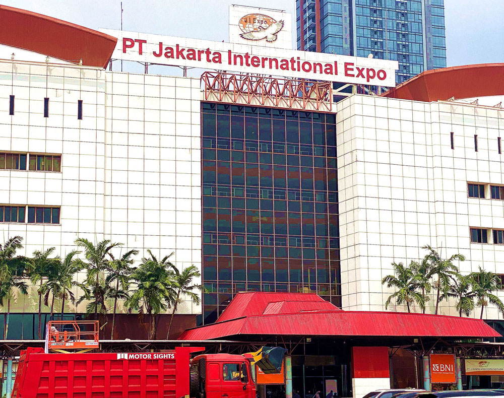 Faruri LED de lux (2023, Indonezia inapa)