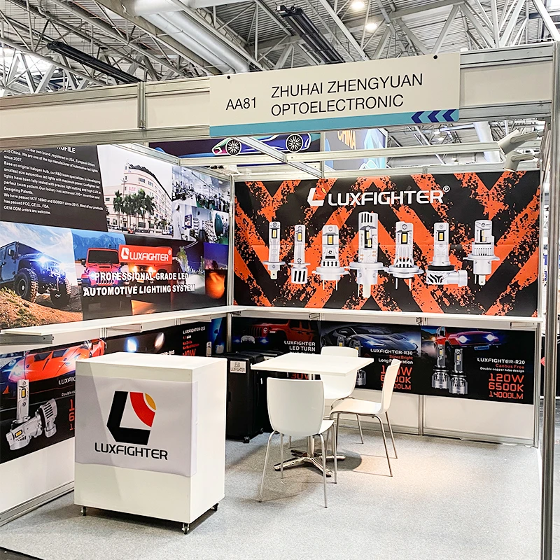 Farurile cu LED LUXFIGHTER sunt expuse la AUTOMECHANIKA 2025 UK